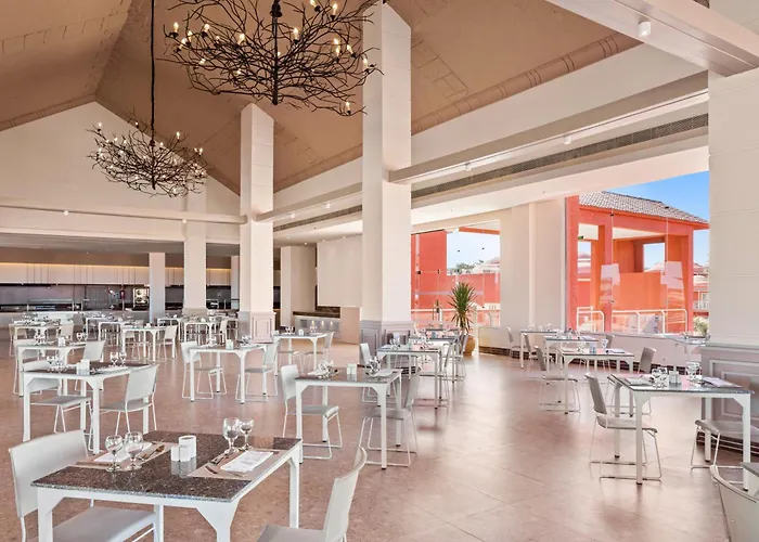 Üdülőközpont Pickalbatros Laguna Club Sheikh 5*
